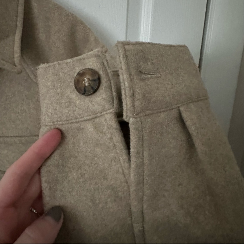 Tan Shacket - Picture 5 of 10